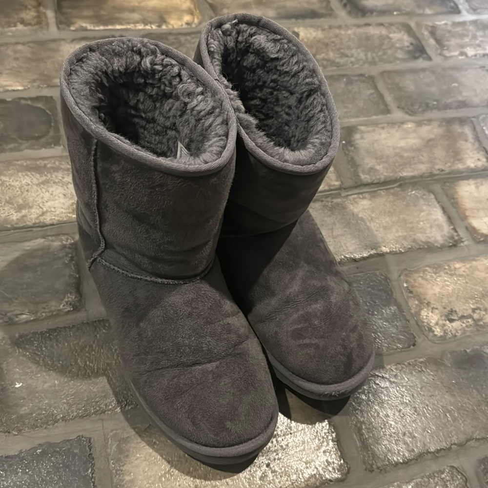 Ugg - Short - image 2